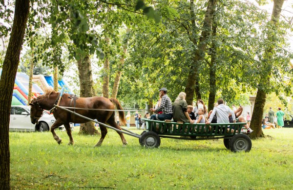 Mintys apie Žolines Juškonyse: ,,Lai auga augalai ir žmonės"