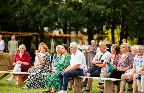 Mintys apie Žolines Juškonyse: ,,Lai auga augalai ir žmonės"