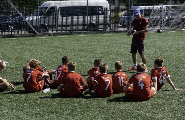 Justo Labučio atminimo futbolo turnyre - jaunųjų jonaviečių triumfas