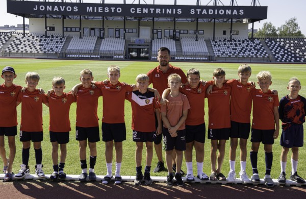 Justo Labučio atminimo futbolo turnyre - jaunųjų jonaviečių triumfas