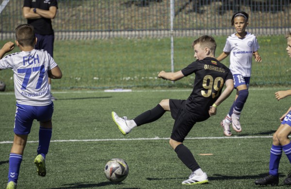 Justo Labučio atminimo futbolo turnyre - jaunųjų jonaviečių triumfas