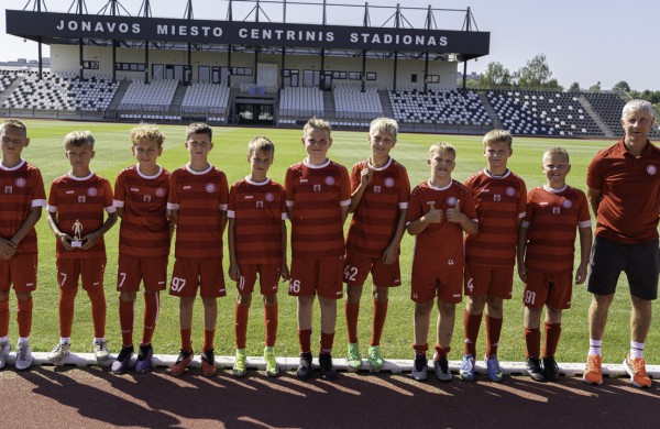 Justo Labučio atminimo futbolo turnyre - jaunųjų jonaviečių triumfas
