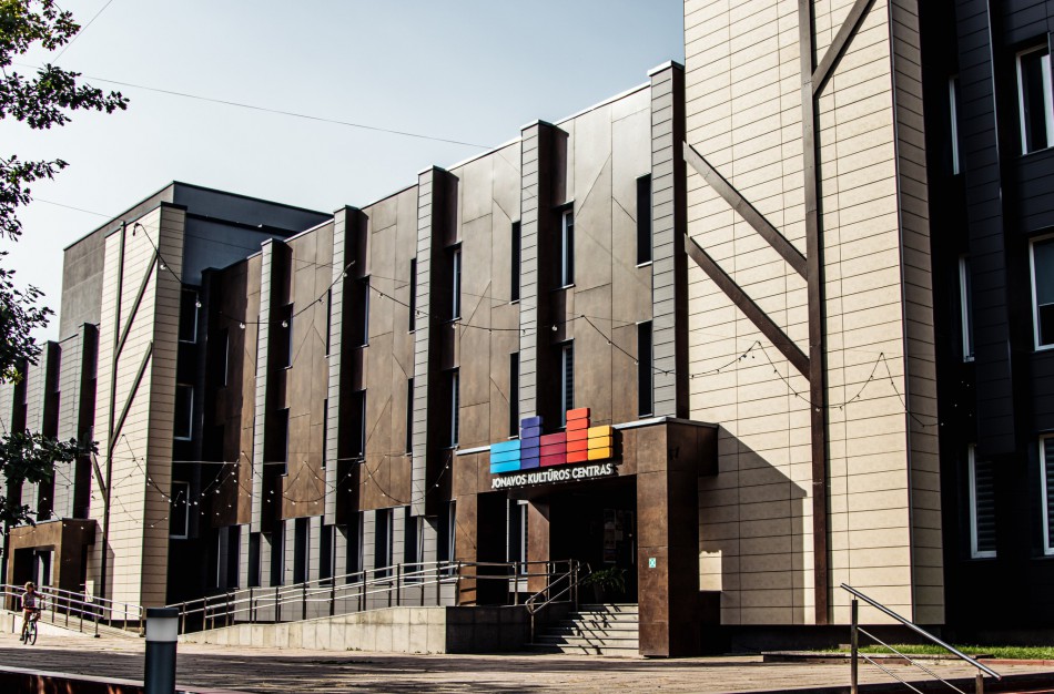Savivaldybė kreipsis į prokuratūrą dėl situacijos Jonavos kultūros centre