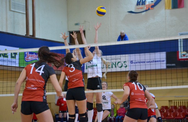 Baltijos moterų tinklinio lygos sezonas – finišo tiesiojoje