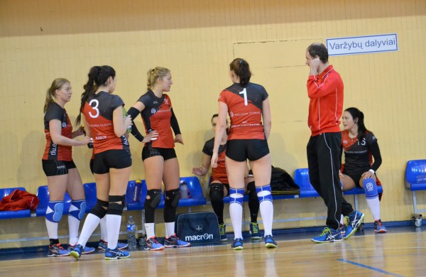 Baltijos moterų tinklinio lygos sezonas – finišo tiesiojoje