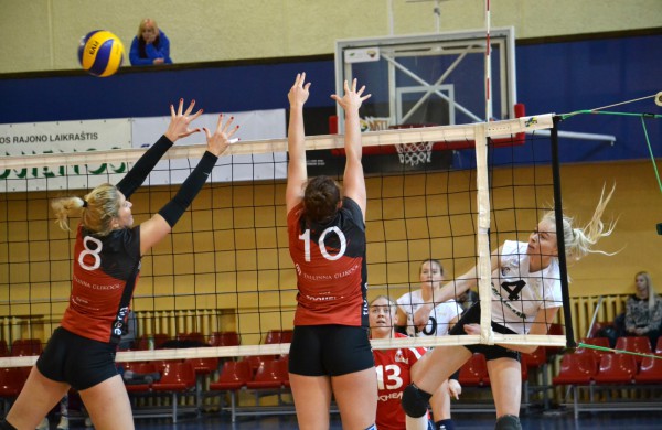 Baltijos moterų tinklinio lygos sezonas – finišo tiesiojoje
