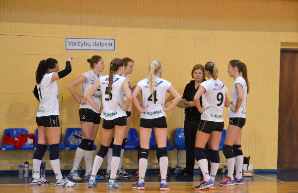 Baltijos moterų tinklinio lygos sezonas – finišo tiesiojoje