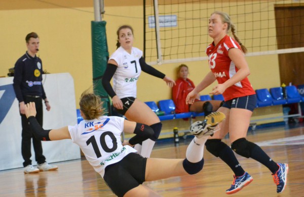 Baltijos moterų tinklinio lygos sezonas – finišo tiesiojoje