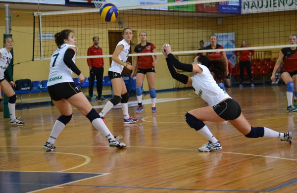 Baltijos moterų tinklinio lygos sezonas – finišo tiesiojoje