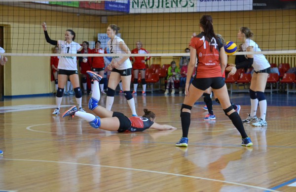 Baltijos moterų tinklinio lygos sezonas – finišo tiesiojoje