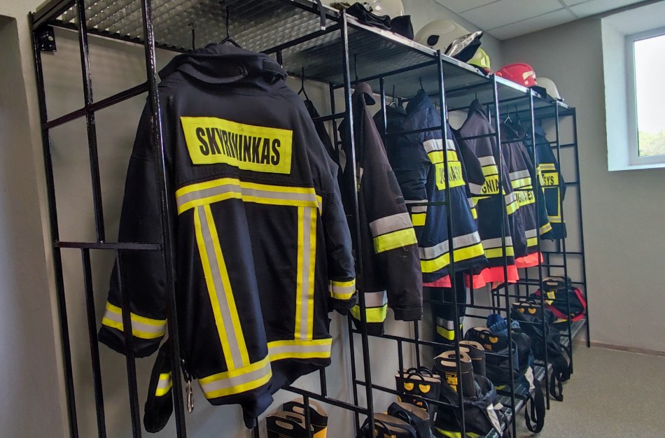 Šveicarijoje degė automobilis