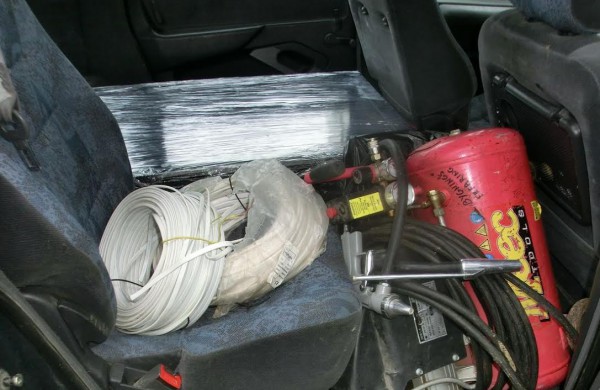 Jonavos policija kviečia atsiliepti pas įtariamuosius rastų daiktų savininkus (nuotraukos, video)