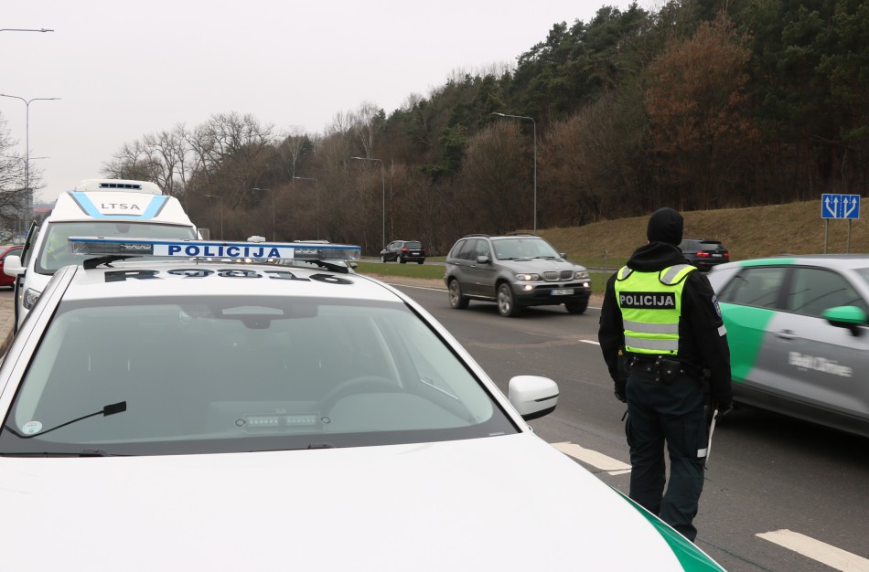 Spalį šalies keliuose organizuojamos prevencinės priemonės