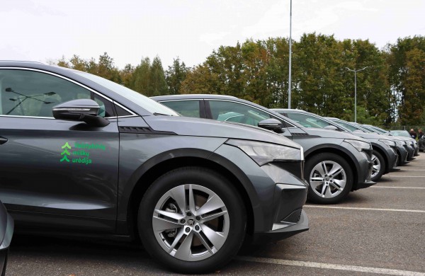 VMU regioninius padalinius pasiekė 88 elektromobiliai