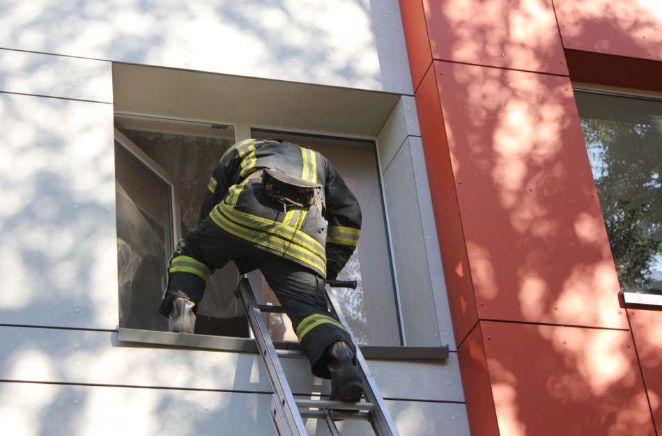 ,,Per plauką" nuo nelaimės: pagalba skubėjo į Lietavos gatvę