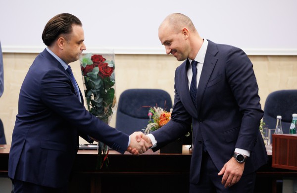 Taryba laikinuoju rajono meru paskyrė P. Beišį