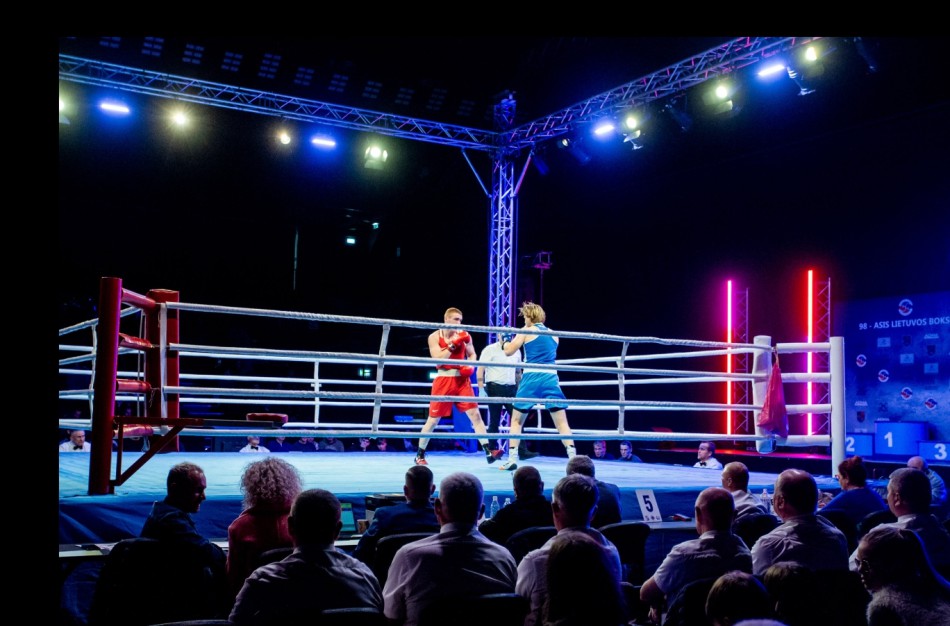 Žiūrovus stebinusiuose finaluose Kaune paaiškėjo naujieji Lietuvos bokso čempionai