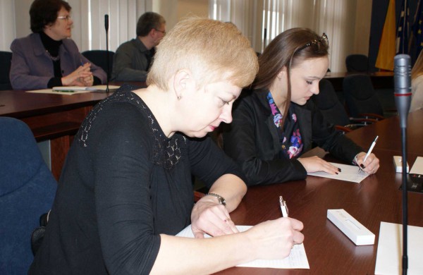 Jonaviečiai rašė Nacionalinį diktantą