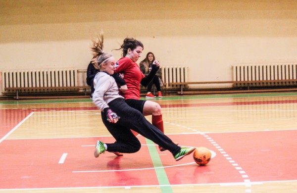 Jonavos futbolininkėms – trečioji vieta