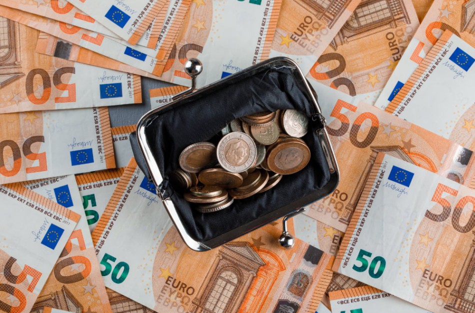 Trejus rinkimus ir referendumą šiemet suorganizavusi VRK sutaupė beveik 3,8 mln. eurų