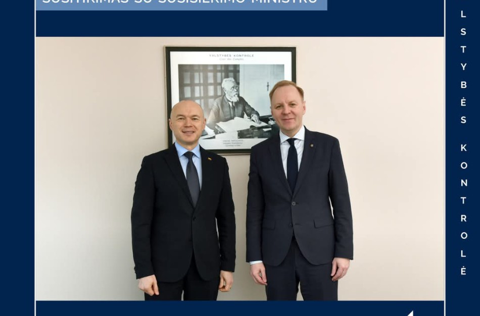 Valstybės kontrolierius ir susisiekimo ministras aptarė kelių kokybę, „Rail Baltica“ projektą ir viešojo tolimojo susisiekimo paslaugų prieinamumą