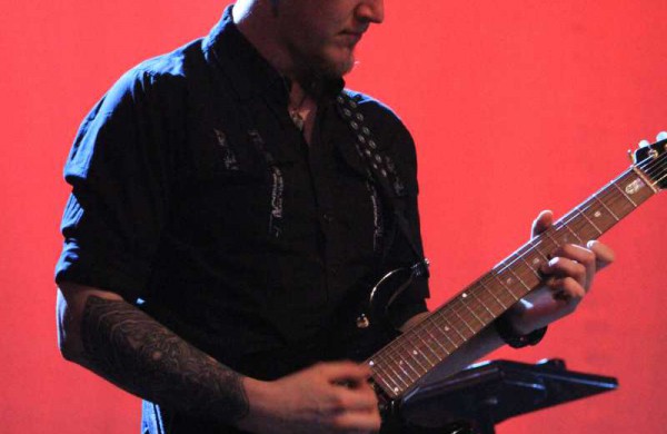 Atsiimti metų jonavietės apdovanojimo į sceną kilo ir vienuolė, ir policininkė