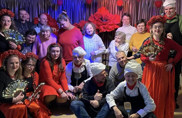 Bendradarbiavimas ir draugystė: Jonavos rajono neįgaliųjų veiklos centre lankėsi svečiai iš Valakampių socialinių paslaugų namų