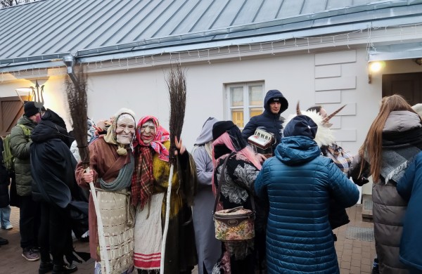 Jonavoje praūžė triukšmingos Užgavėnės: žiema išvaryta, Gavėnas sunaikintas