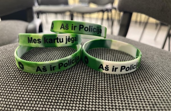 Jonavos moksleiviai varžėsi teisinių žinių konkurse „Aš ir policija“