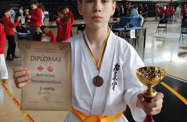 Trys jonaviečiai Kyokushin pirmenybėse iškovojo auksą