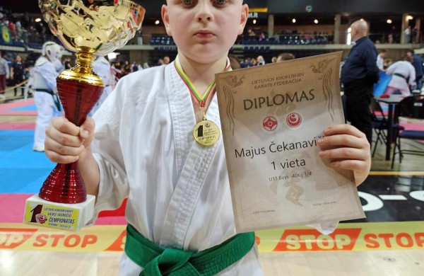 Trys jonaviečiai Kyokushin pirmenybėse iškovojo auksą