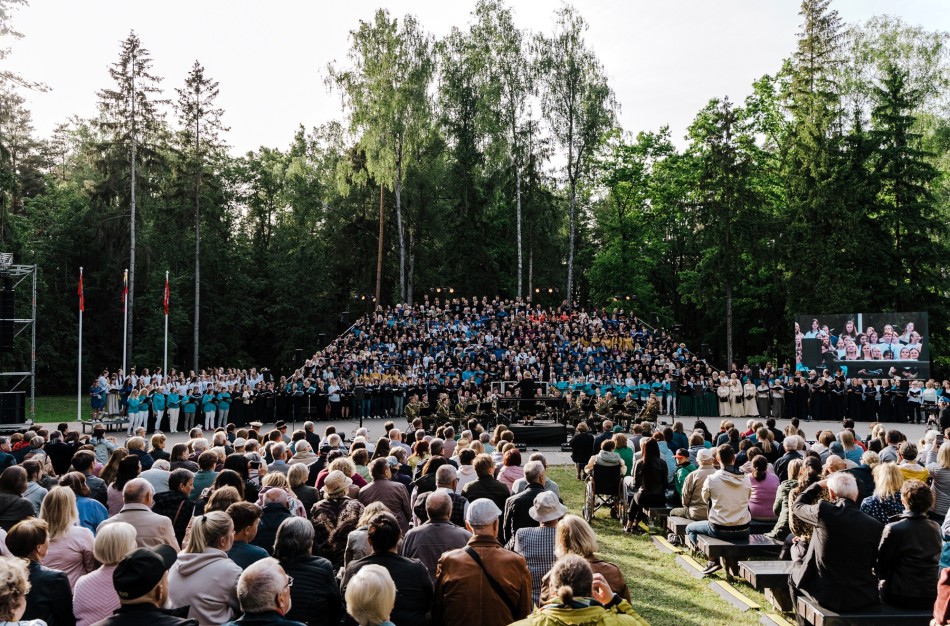 Daugiau kaip 500 choristų ir roko prieskonis: Pasvalyje – penktasis Šiaurės Lietuvos chorų festivalis    