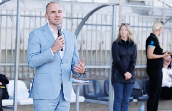 Lengvosios atletikos varžybose „Jonavos mero taurė“ – aukšti sportininkų pasiekimai ir asmeniniai rekordai  