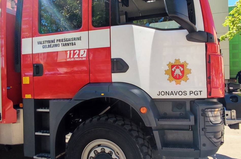 Vaikų išdaigos Joninių slėnyje vos nevirto didesne bėda