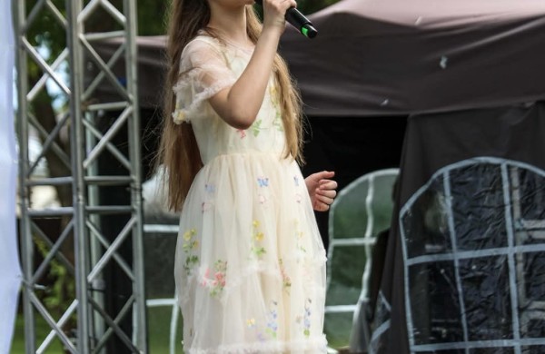 Jonava pagerbė talentus ir pasitiko vasarą su muzika
