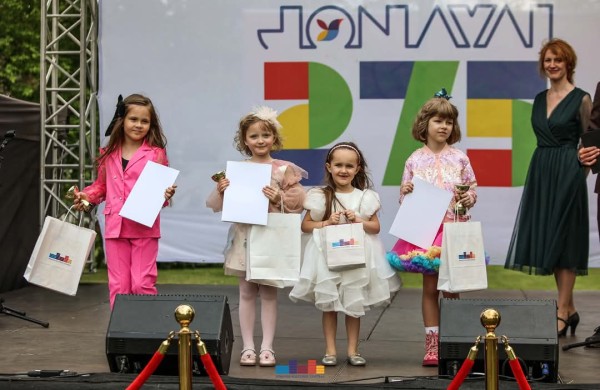 Jonava pagerbė talentus ir pasitiko vasarą su muzika