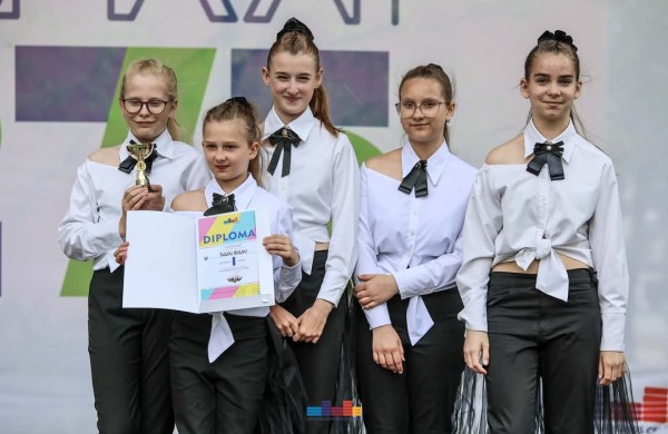 Jonava pagerbė talentus ir pasitiko vasarą su muzika