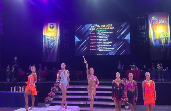 Sportinių šokių klubas ,,Vėtra” baigė sezoną su įspūdingais laimėjimais