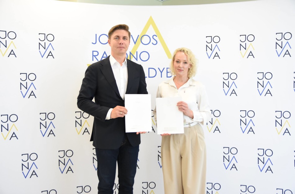 Pasirašyta sutartis su Lietuvos Raudonojo Kryžiaus draugija