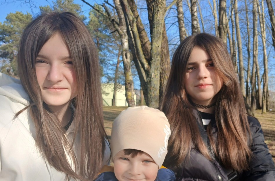 Ukrainiečių šeima Jonavoje rado saugumą ir naują pradžią: „Čia mūsų vaikai vėl gali svajoti“