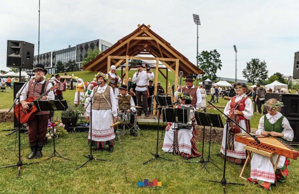 Jonų Respublikos šventė Jonavoje – tautiškumo, muzikos ir bendrystės kupina diena