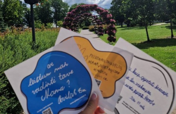 Vaikų globos savaitė 2025: vaikų žinutės veidrodžiuose 