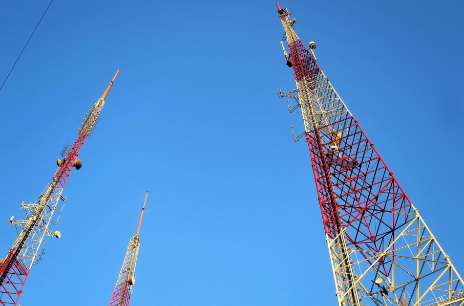 Tarptautinė aviacijos bendruomenė spaudžia Rusiją: GNSS signalų trikdžiai turi liautis