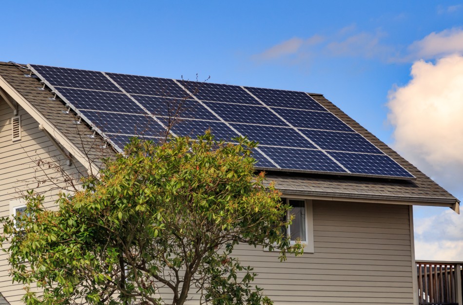 Dar daugiau paramos – skirti papildomi 9,3 mln. eurų gyventojams įsirengti saulės elektrines