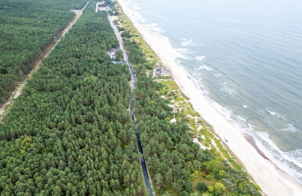 „Via Lietuva“ siūlo išbandyti vaizdingus pėsčiųjų ir dviračių takų maršrutus: nuo Kuršių nerijos iki Aukštaitijos kalvų