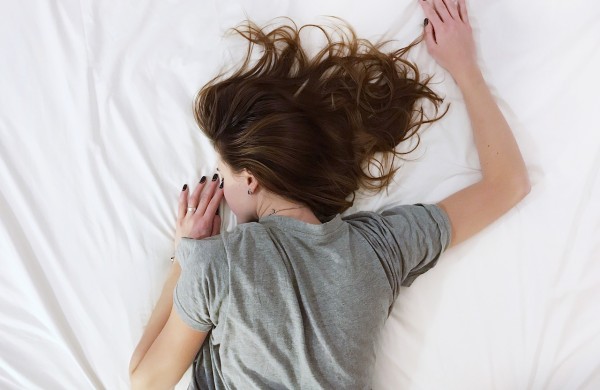 Niekaip negalite atsikelti ryte? Sužinokite, ką tai gali pasakyti apie jūsų sveikatą