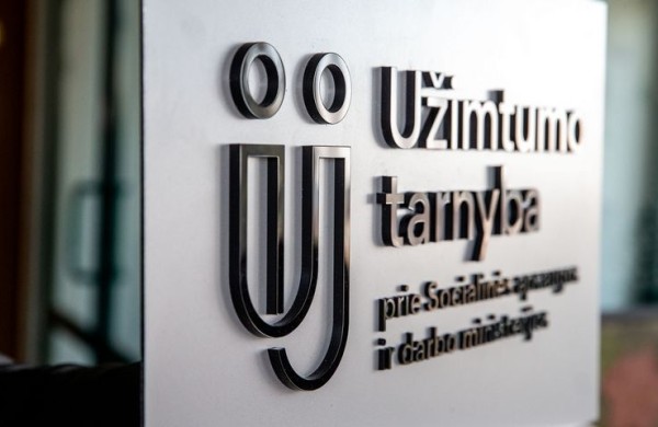 Užimtumo tarnyba: į Lietuvą atvyko dirbti mažiau užsieniečių