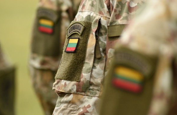 KAM kompensuoja studijas krašto apsaugos sistemai svarbių specialybių studentams