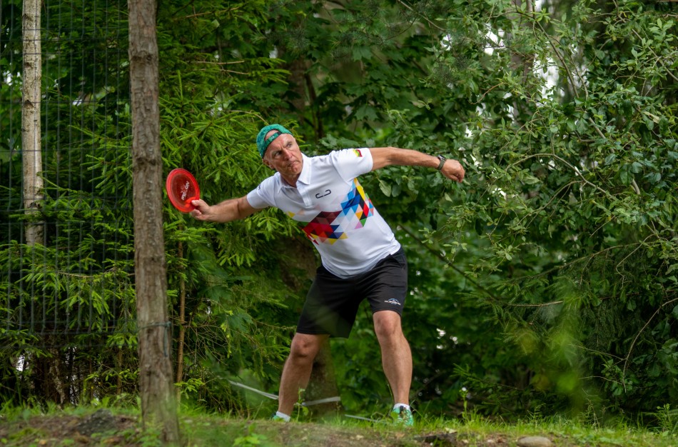 Lietuvos diskgolfo taurės V etape Molėtuose vėl žibėjo jonaviečiai