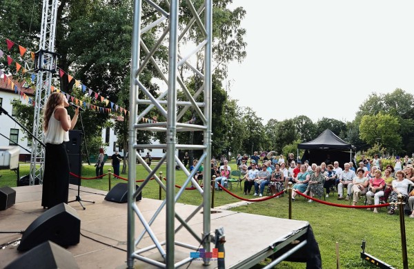 Džiazo vakaras Ramybės skvere praturtino vasaros ritmą